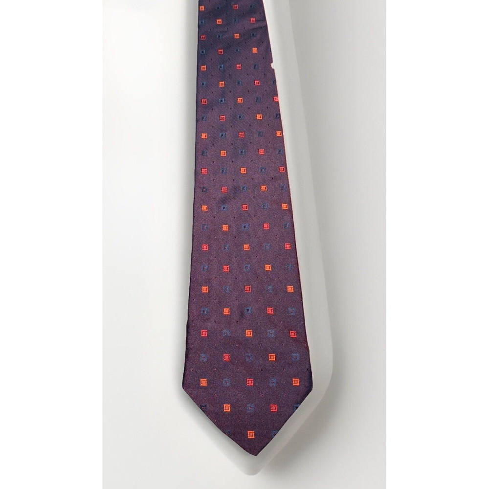 Brooks Brothers Silk Men's Tie. Dark Red 346 Necktie. 56 1/2 X 3 7/8